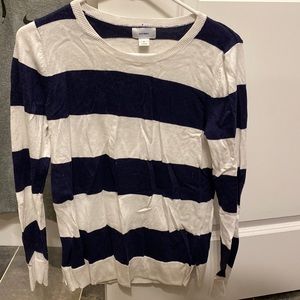 Old navy sweater